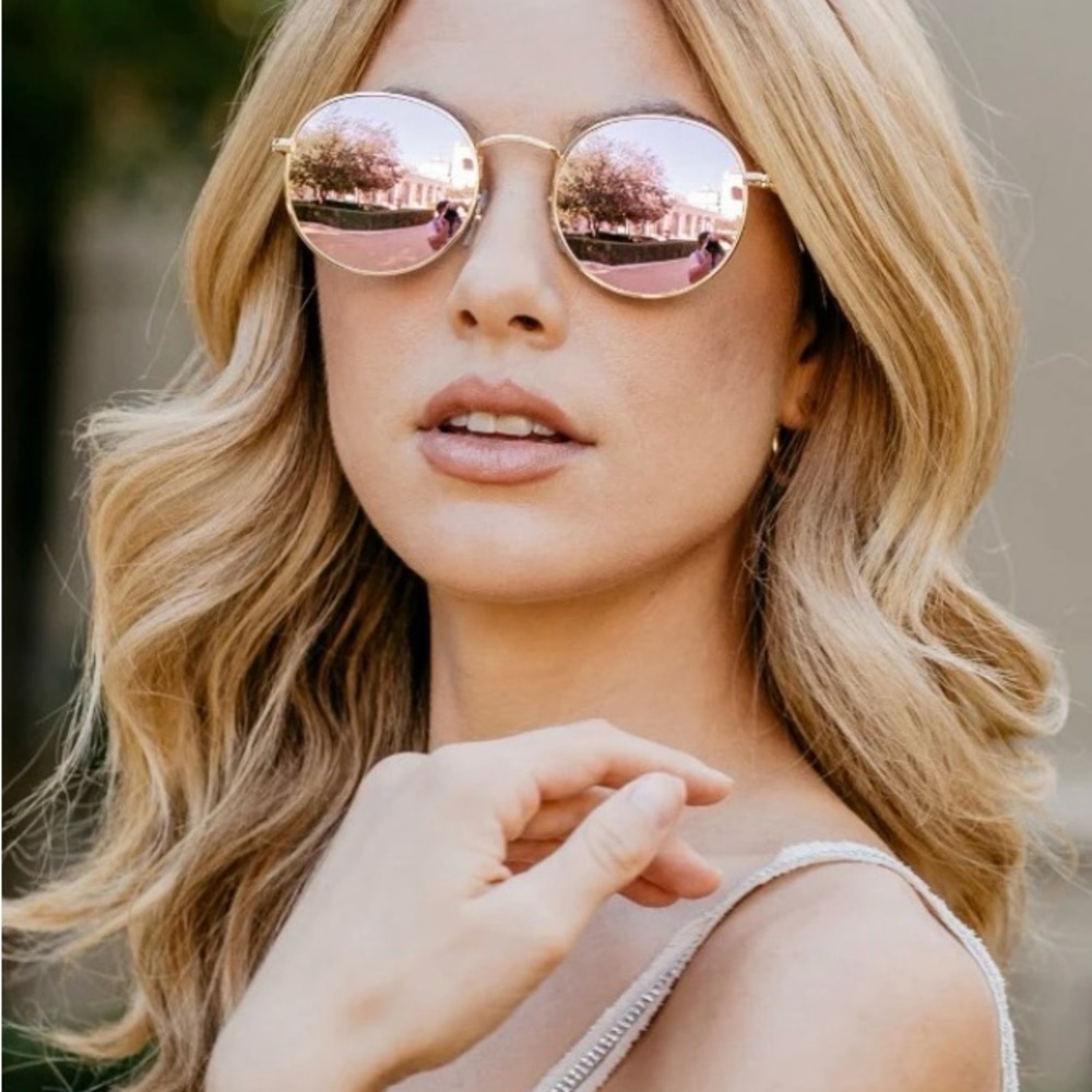 WMP Eyewear Nevada Polarized Women's Sunglasses- Gold with Pink Lenses